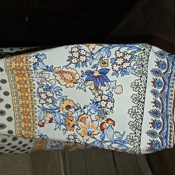 EUC Women's TANTRUMS Top - Picture 9 of 12